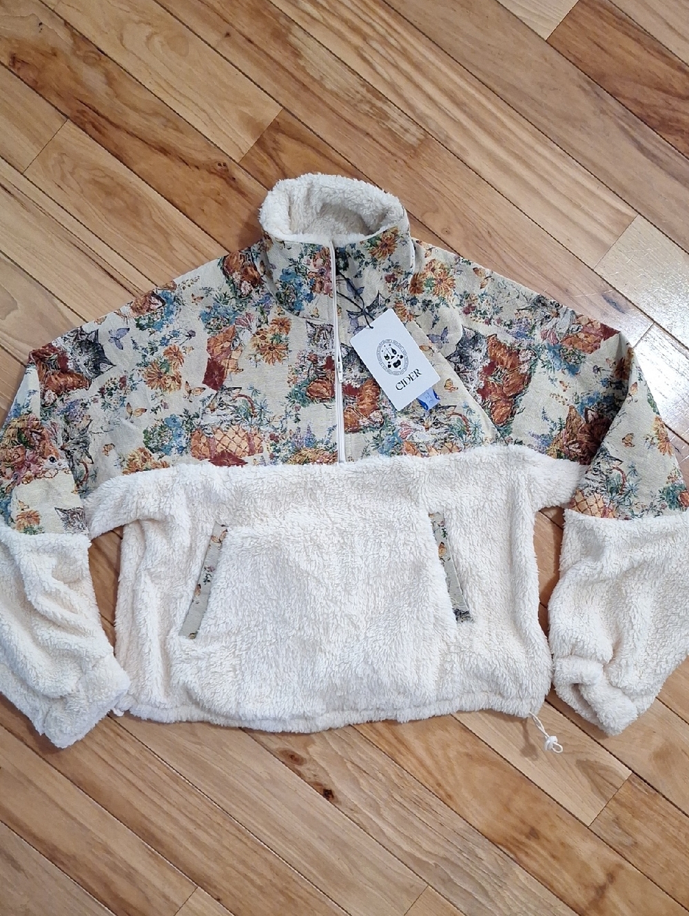 Cider Viral Sweatshirt Cat Kitten Floral Patchwork Sherpa Pullover